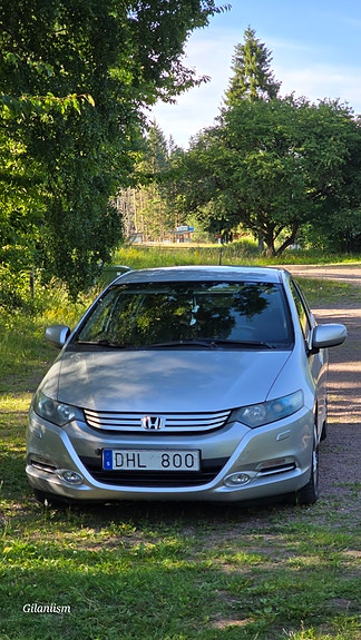 Honda Insight 2 of 5