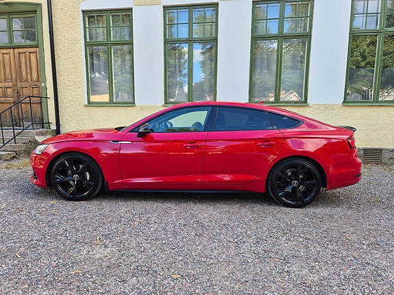 Audi A5 6 of 23