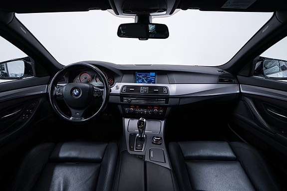 BMW 523i 14 of 21