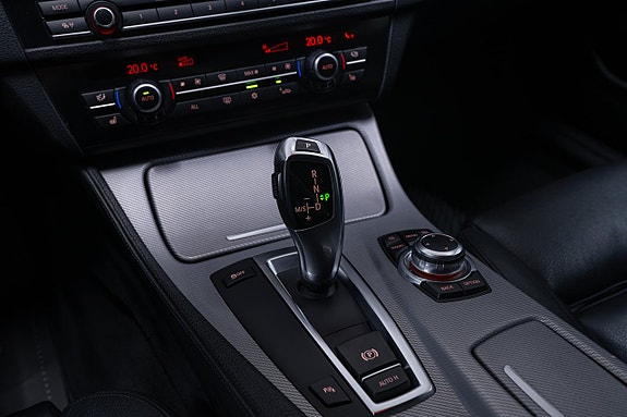 BMW 523i 17 of 21