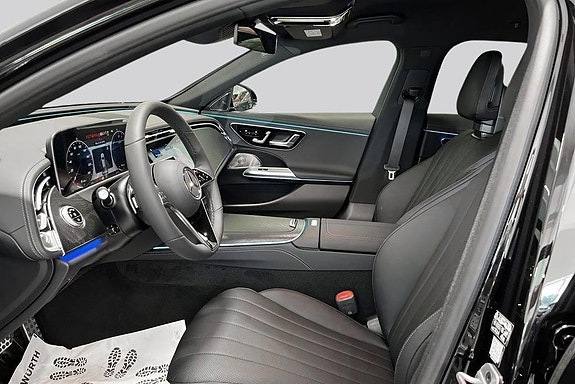 Mercedes-Benz E300 de 8 of 14