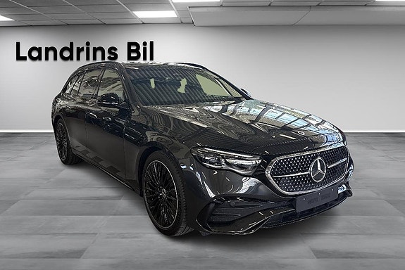 Mercedes-Benz E300 de 3 of 14