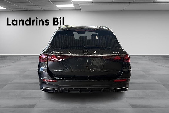 Mercedes-Benz E300 de 5 of 14