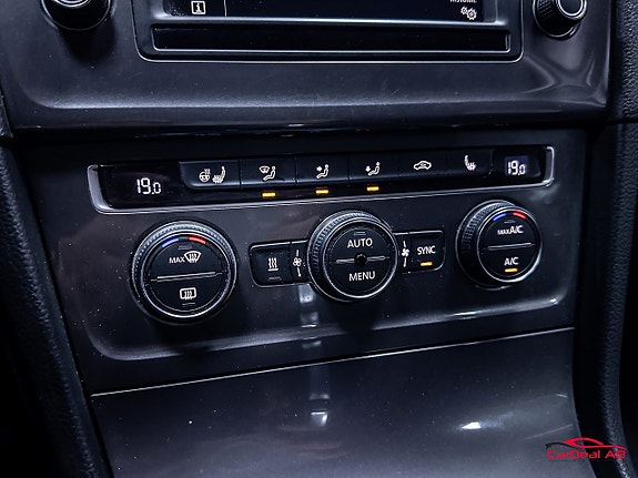 Volkswagen Golf Alltrack 25 of 28