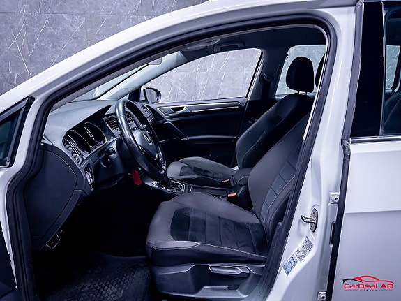 Volkswagen Golf Alltrack 10 of 28