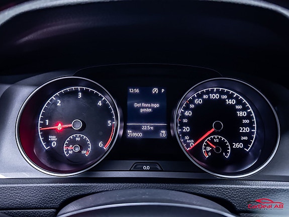 Volkswagen Golf Alltrack 19 of 28