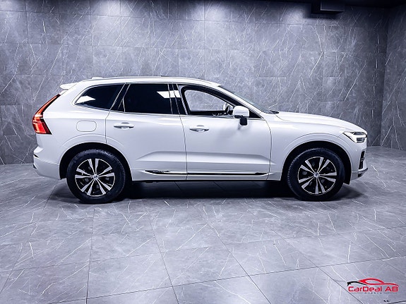 Volvo XC60 8 of 30