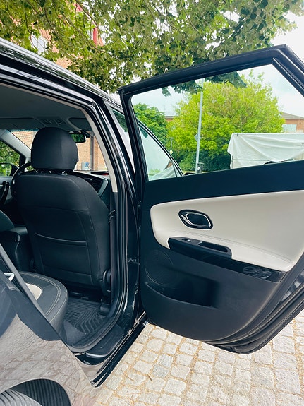 Kia Ceed 9 of 16