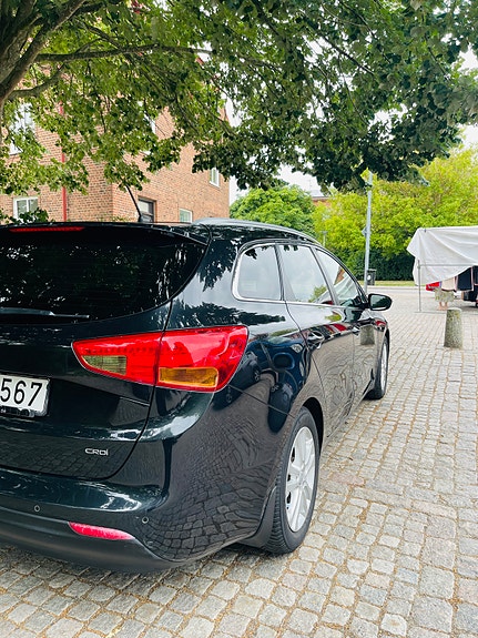 Kia Ceed 5 of 16