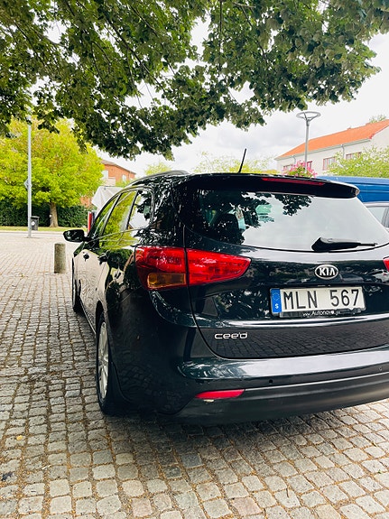 Kia Ceed 3 of 16