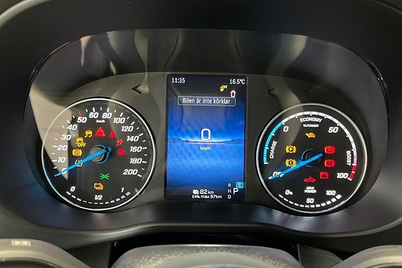 Mercedes-Benz eVito Tourer 10 of 14