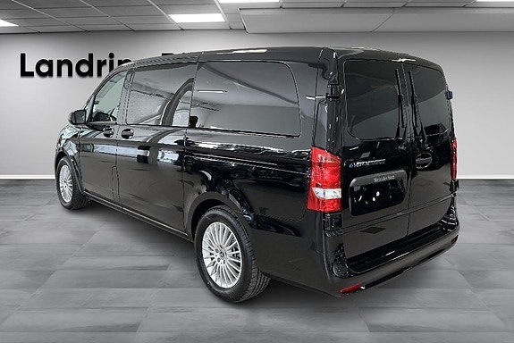 Mercedes-Benz eVito Tourer 6 of 14