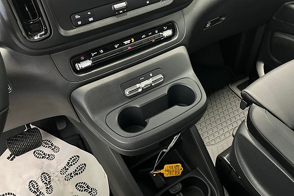 Mercedes-Benz Vito 119 12 of 14