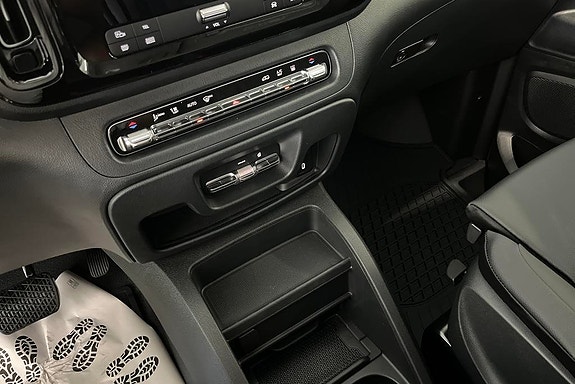 Mercedes-Benz Vito 119 12 of 14