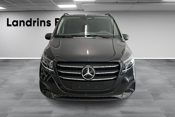 Mercedes-Benz Vito 119 2 of 14