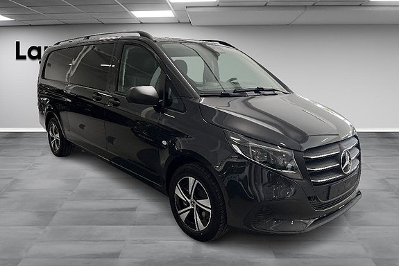 Mercedes-Benz Vito 119 3 of 14