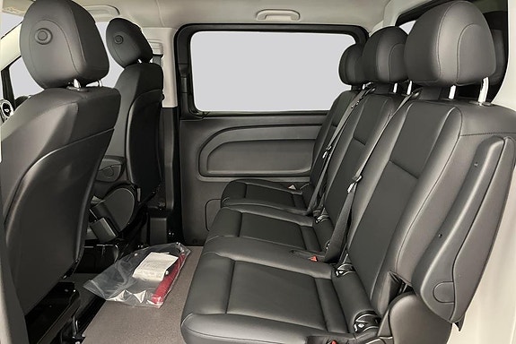 Mercedes-Benz Vito 119 9 of 14