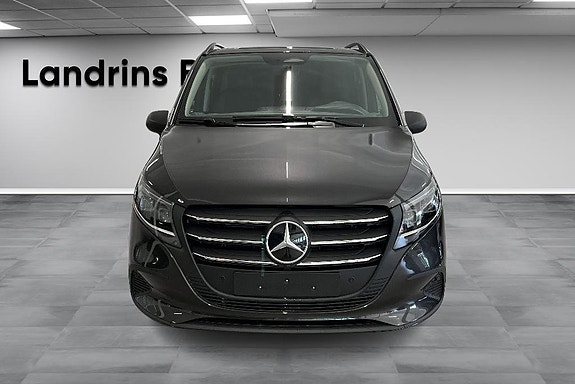 Mercedes-Benz Vito 119 2 of 14