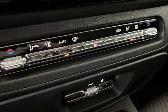 Mercedes-Benz Vito 119 13 of 14