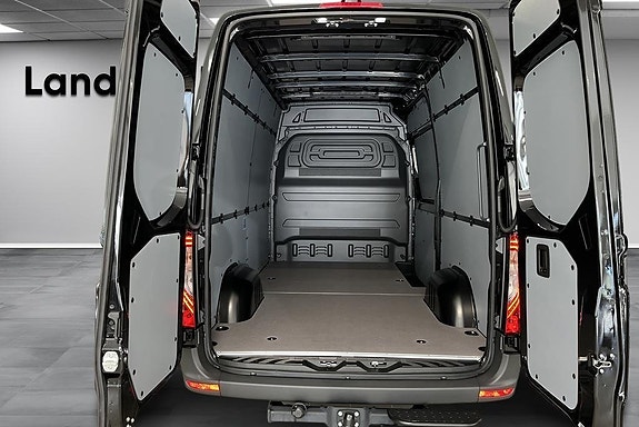 Mercedes-Benz Sprinter 317 7 of 14