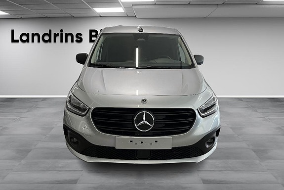 Mercedes-Benz eCitan 2 of 14