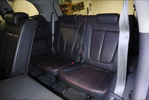 Hyundai Santa Fe 11 of 15