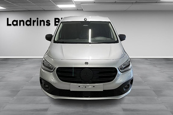 Mercedes-Benz eCitan 2 of 14