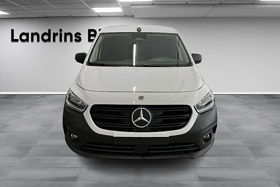 Mercedes-Benz eCitan 2 of 14