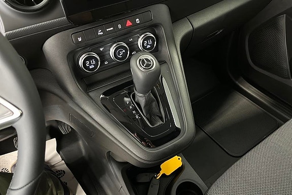 Mercedes-Benz eCitan 12 of 14