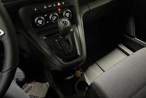 Mercedes-Benz eCitan 12 of 14