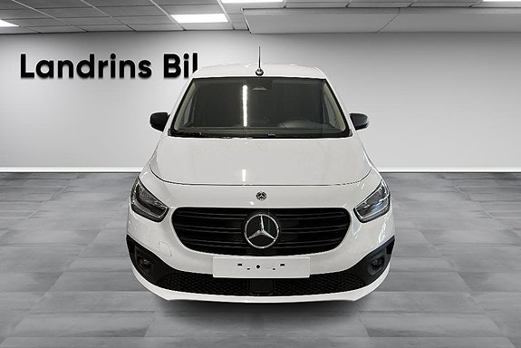 Mercedes-Benz eCitan 2 of 14