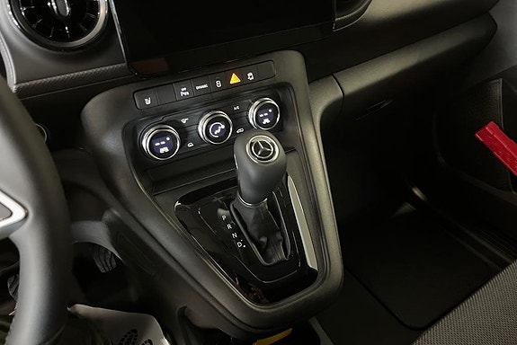 Mercedes-Benz eCitan 12 of 14