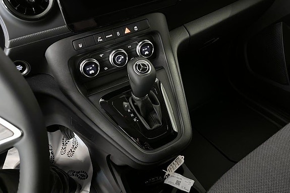 Mercedes-Benz eCitan 12 of 14
