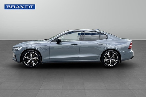Volvo S60 3 of 9