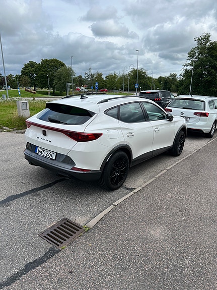 Cupra Formentor 4 of 5