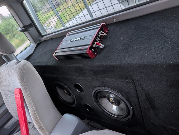 Nissan NP300 14 of 16