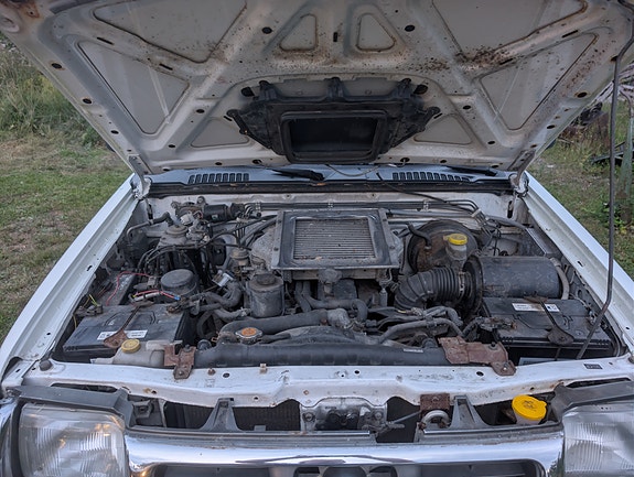 Nissan NP300 15 of 16