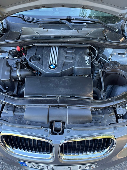 BMW 318d 10 of 10