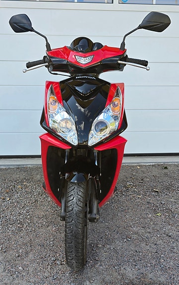 Honda NSC50R 12 of 12