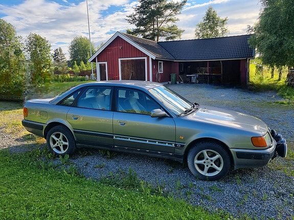 Audi 100 2 of 14