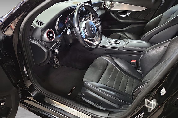 Mercedes-Benz C300 8 of 20