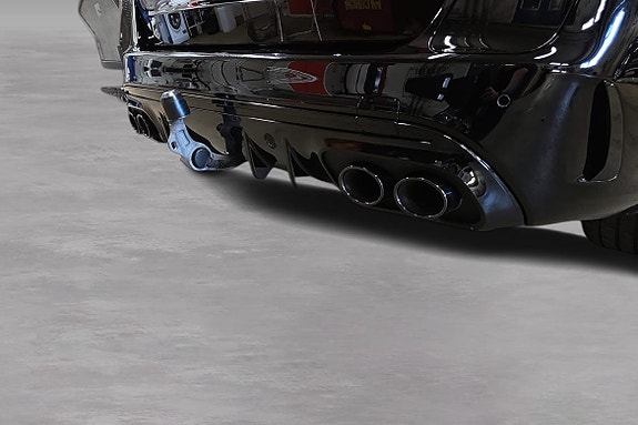 Mercedes-Benz C300 13 of 20