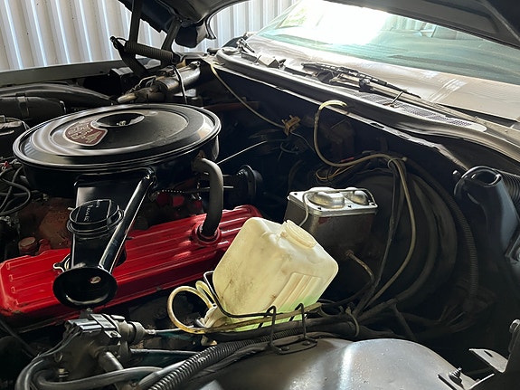 Buick Riviera 14 of 19