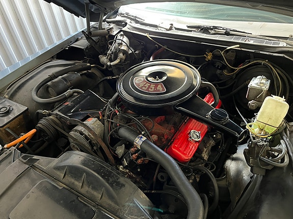 Buick Riviera 7 of 19