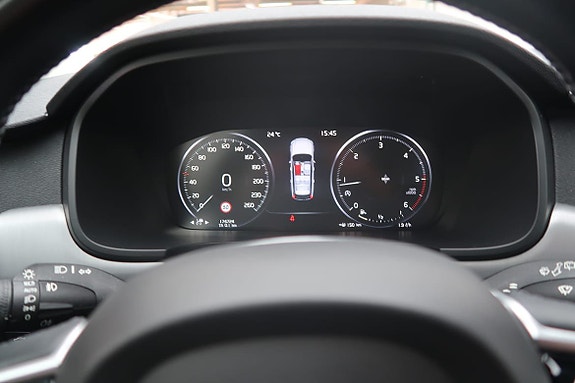 Volvo V90 8 of 14