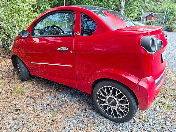 Microcar F8c 3 of 6