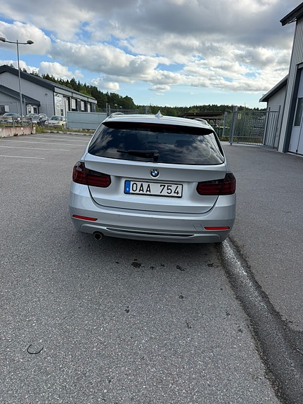 BMW 320d 6 of 10