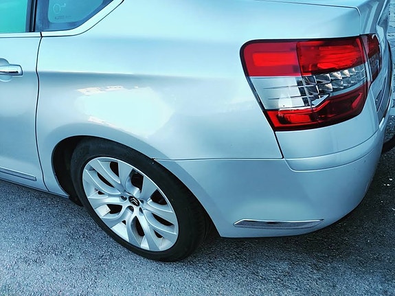 Citroen C5 2 of 6