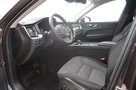 Volvo XC60 4 of 13