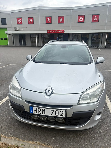 Renault Megane III 3 of 9